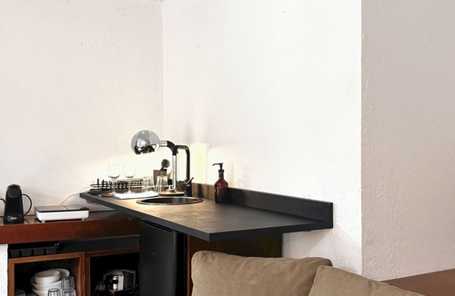 Cerchia dei navigli Apartment | 5 minutes from the Duomo. Comfortable and recently renovated apartment.