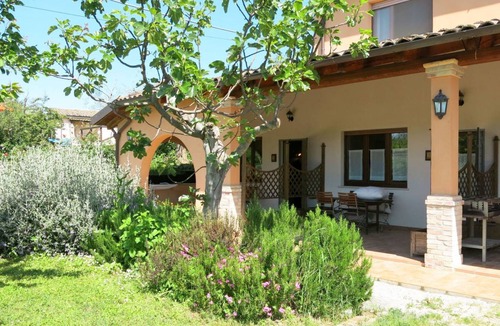 Collecorvino Villa | 50 m² Villa ∙ 1 bedroom ∙ 4 guests