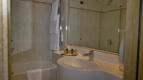 Vibo Valentia Hotel | 501 Hotel