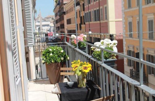 Rione IV Campo Marzio House | 504 Corso Suites