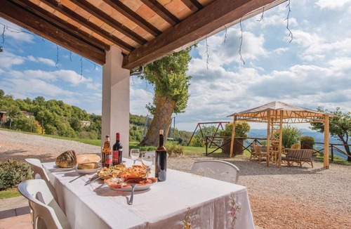 Furlo House | 6 bedroom gorgeous home in Cagli PU