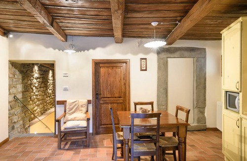 Raggiolo Apartment | 60 m² Apartment ∙ 2 bedrooms ∙ 4 guests