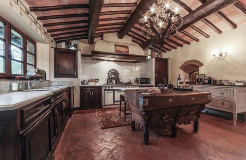 Gaiole in Chianti Villa | 600-Year Estate in the Heart of Chianti, by Cuvée