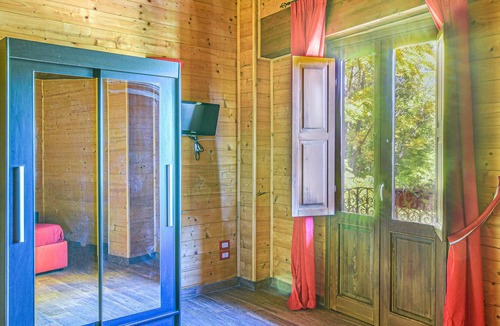 Rota Greca House | 7 bedroom accommodation in Rota Greca