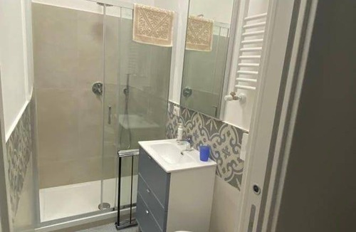 Vatican Other | 70 m² Shared room ∙ 1 bedroom ∙ 1 guest