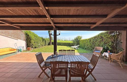 Numana Villa | 786 - Villa quadrilocale con giardino vista mare al Taunus- SPIAGGIA INCLUSA