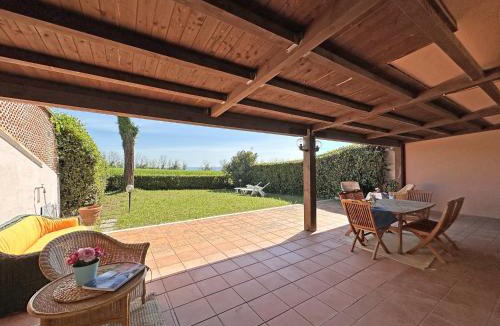 Numana Villa | 786 - Villa quadrilocale con giardino vista mare al Taunus- SPIAGGIA INCLUSA
