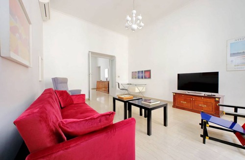 Rione VI Parione Apartment | 80 m² Apartment ∙ 1 bedroom ∙ 4 guests