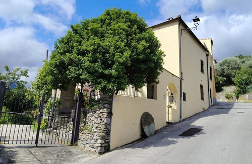 Calice Ligure Apartment | A ca' du Risso - Mansard with terrace