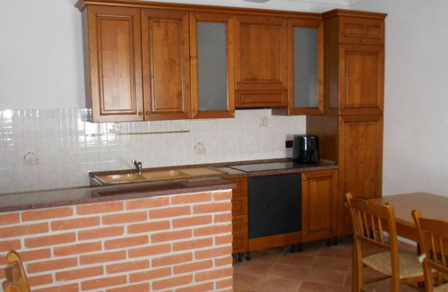 Castellero House | A country house in the hills, nestled among the hazelnut groves of Castellero.