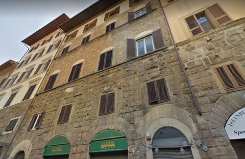 Santa Croce Apartment | A Florence Palace ✨ 4 Bedroom Apt ✨ SANTA CROCE