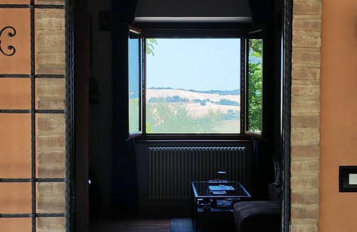 Filottrano House | A house in nature, quiet and poetic, ideal for recharging your energy.