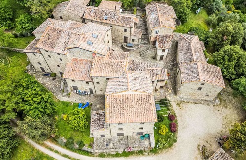 Subbiano Apartment | A Il Frassino del Borgo di Ghiora by Interhome