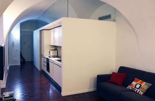Repubblica Apartment | A Large Designer Flat at few minutes walking from Trevi Fountain