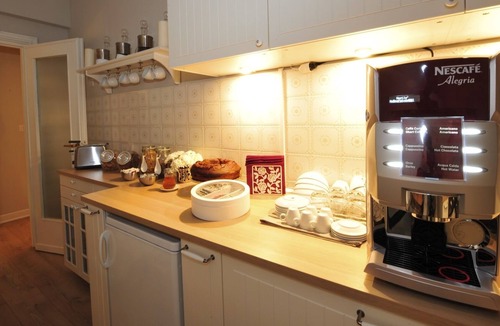 Vatican Apartment | A short walk from the Vatican Museums (3 minutes) and St. Peter Church.