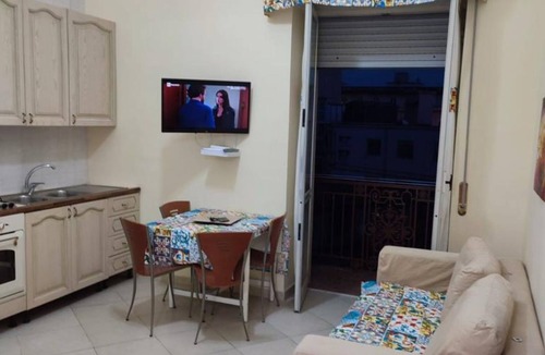 Naples City Centre House | A Soli 7 Minuti Dalla Stazione di Napoli