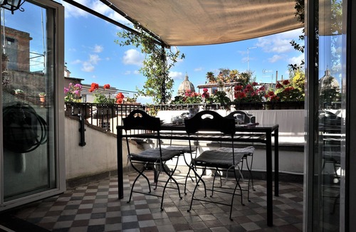 Rione XI Sant'Angelo Apartment | A spacious apartment with a glorious private terrace in the heart of Rome.
