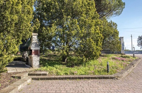 Ancona Apartment | A11 - Varano, delightful three-room apartment with garden