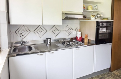 Poggio Apartment | A28 - Poggio, large three-room apartment with porch