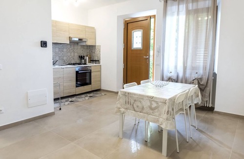 Poggio Apartment | A30 - Poggio, new one bedroom apartment with garden