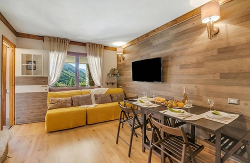 Grangesises Apartment | Abeti Mountain View, Sauze di Cesana, Italy
