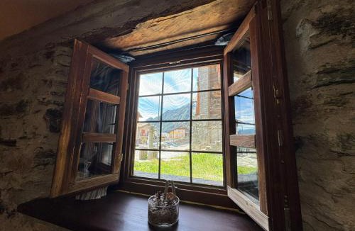Antagnod Apartment | Abri des Cimes, dormire tra pietra e legno CIR 0124