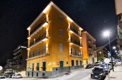 Bagnoli Apartment | Acate81 Lifestyle Apartment
