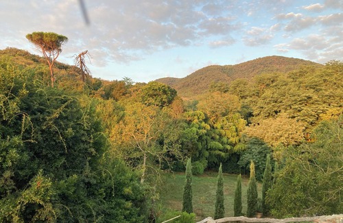 Vicopelago Apartment | Accommodations in a medieval tower in Lucca, surrounded by the tranquility of nature