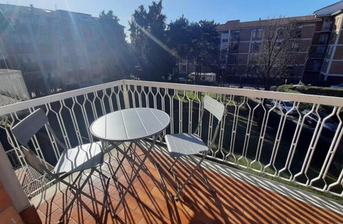 Forlanini Apartment | Accomodo MIlano - MIT12 Trivano Linate