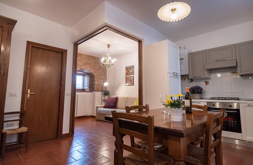 Spello Apartment | Acquamarine Apartment City Center, Spello, Italy