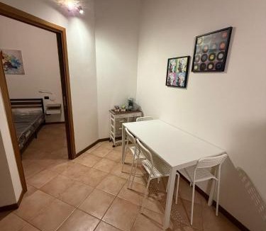 Rho Bed & Breakfast | Affittacamere Italia Leonardo