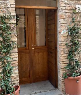 Gubbio House | Affittacamere Mirella