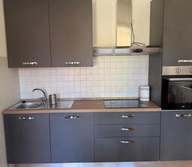 Magenta Apartment | AG Apartment Magenta - Comfort & Style Stazione