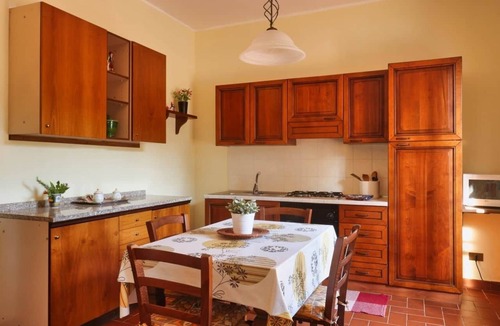 Lari Apartment | Agriturismo Polgara - Apt 2 - two bedrooms
