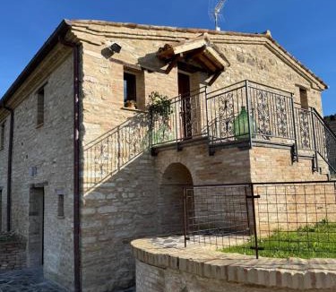 Genga House | Agriturismo Al Vicinale