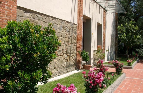 Terranuova Bracciolini House | Agriturismo Antico Borgo Poggitazzi