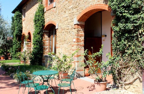 Terranuova Bracciolini House | Agriturismo Antico Borgo Poggitazzi