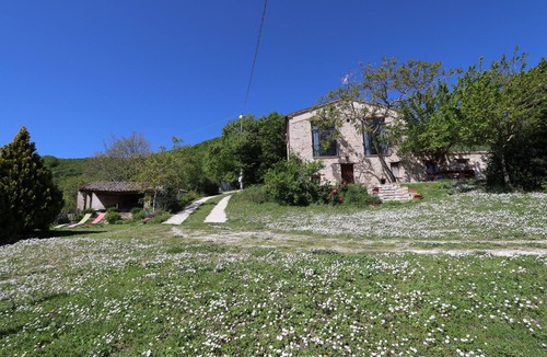 Arcevia House | Agriturismo Bosimano "La Mangiatoia"