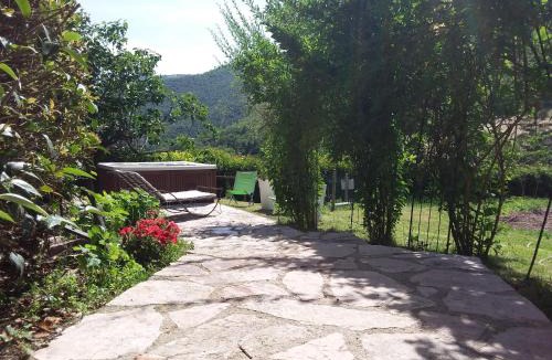 Vallo di Nera House | Agriturismo campagna in compagnia