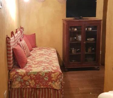 Fermo House | Agriturismo Fiore di Campo