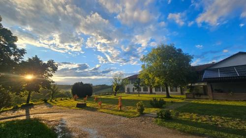 Tigliole House | Agriturismo IL FRA'