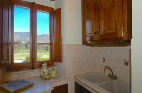 Montalla Villa | Agriturismo near Cortona with swimming pool