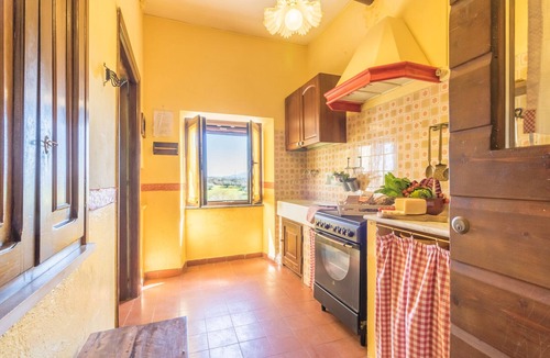 Viterbo Apartment | Agriturismo Tenuta Serpepe - Papavero