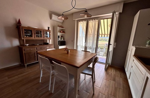 Anzasco House | Al Bruacu – Cozy House with Garden Steps from Lake Viverone