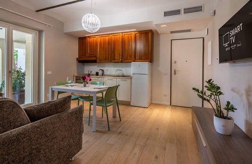 Alba Apartment | Alba Palace Luxury Apartments - White