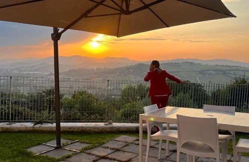 Camerano Apartment | Alba - Soggiorni Le Grotte