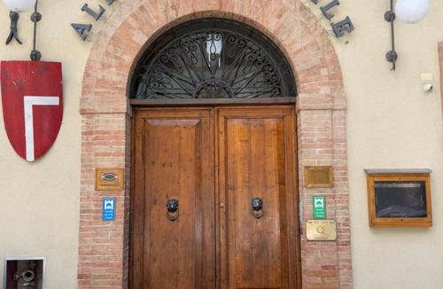 San Ginesio Hotel | Albergo Centrale