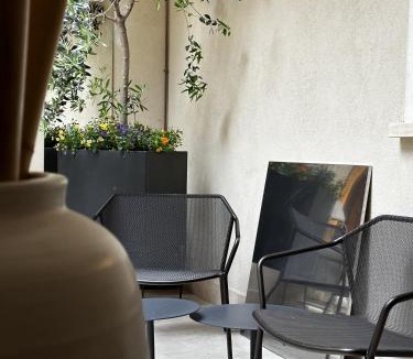 L'Aquila Hotel | Albergo Diffuso Ginevra Boutique Rooms - Palazzo Leosini - Residenze D'Epoca