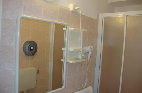 Ancona Hotel | Albergo Gino