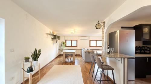 Francavilla al Mare Apartment | Alcione Family Residence